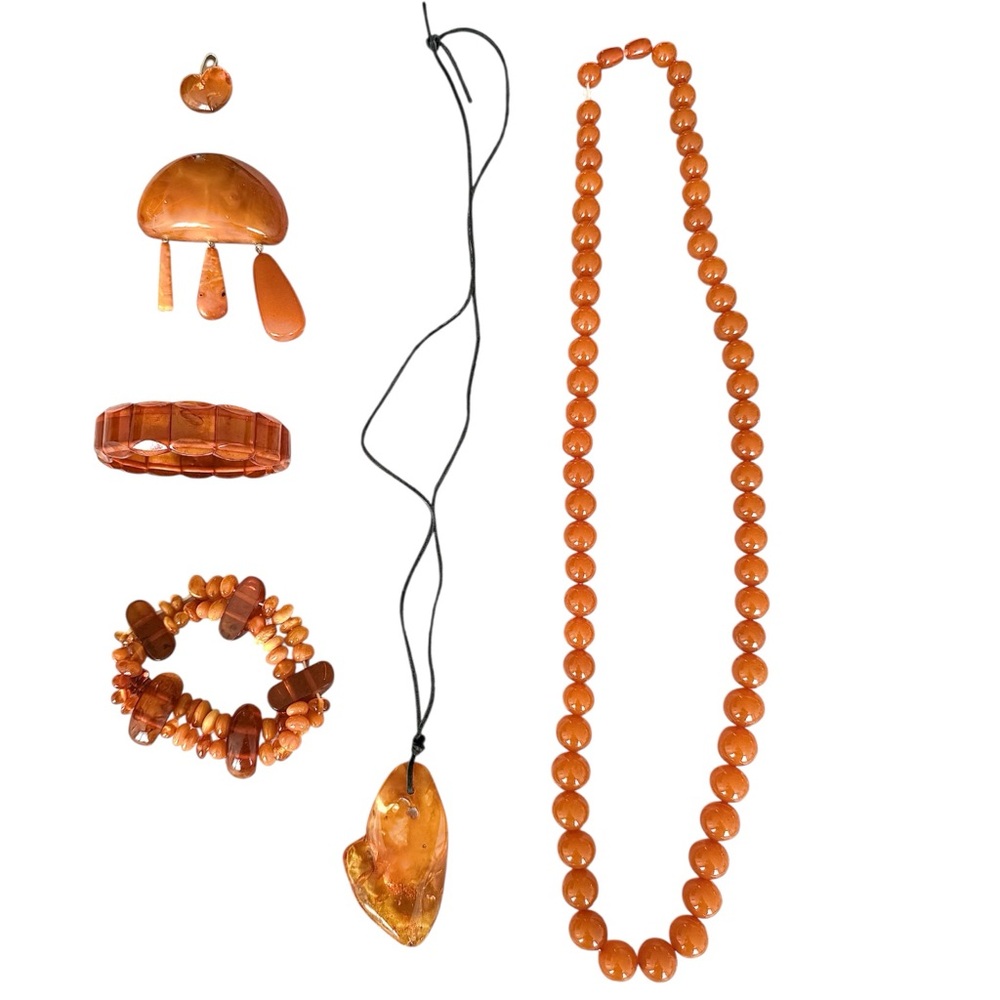 New Amber jewelry collection